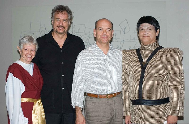 John_and_Robert_with_Other_Aliens-June_5_2007.jpg